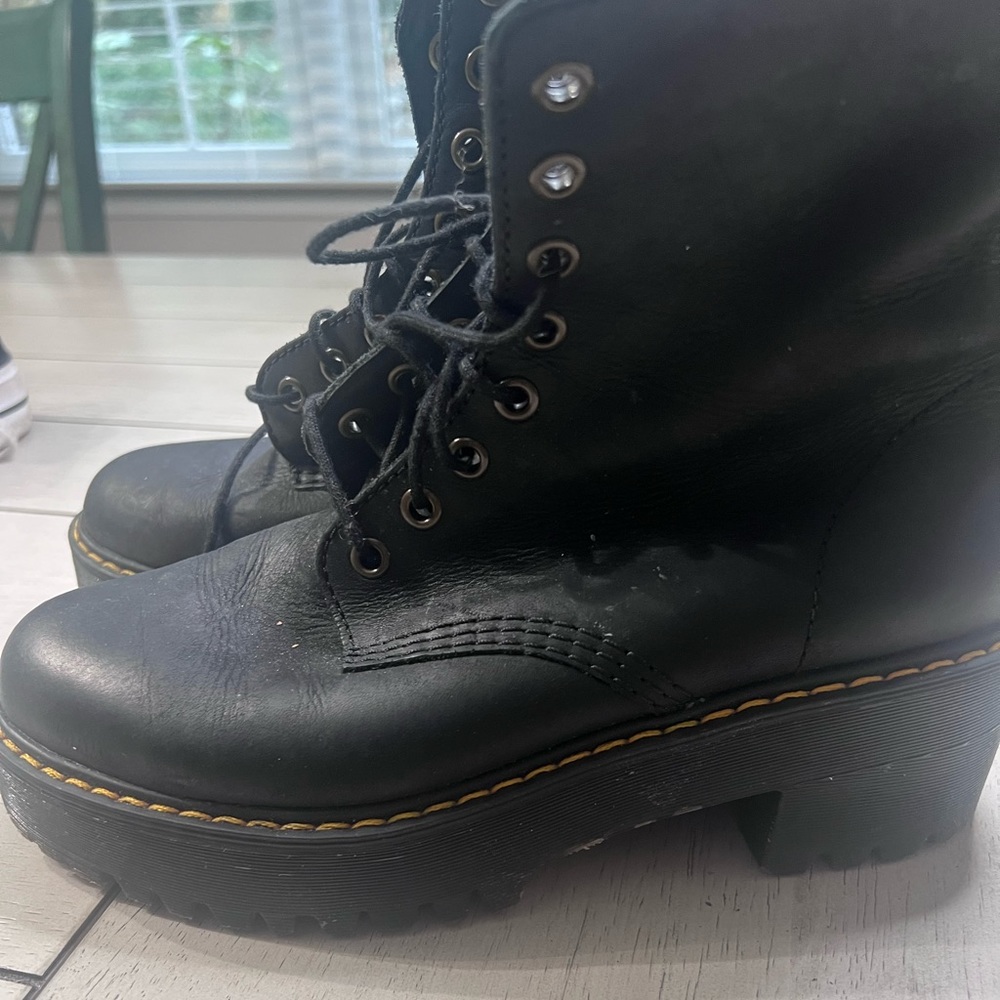 Platform doc martens